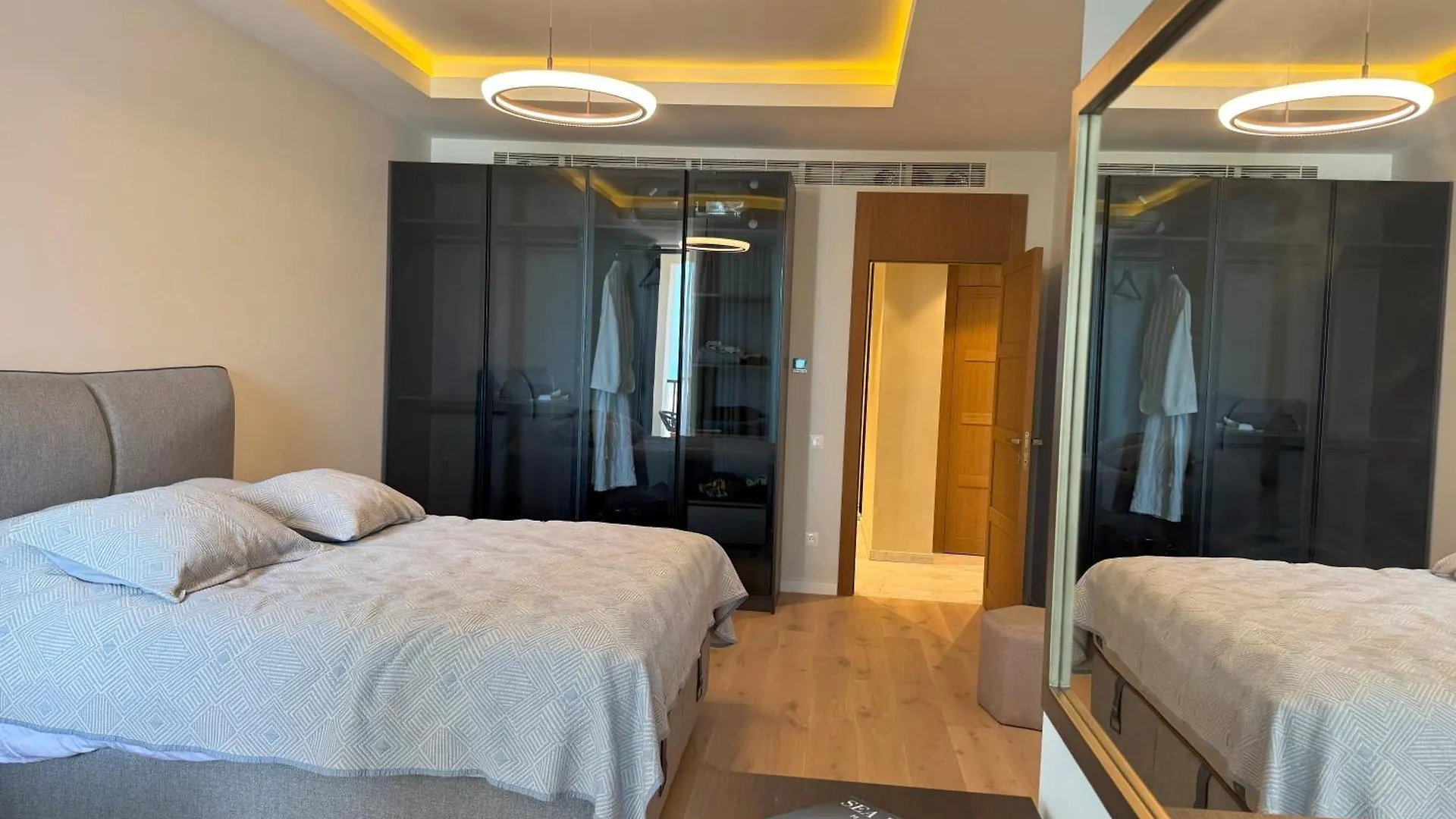 Luxury Sea View Apartment In Sea Breeze Grand Baku