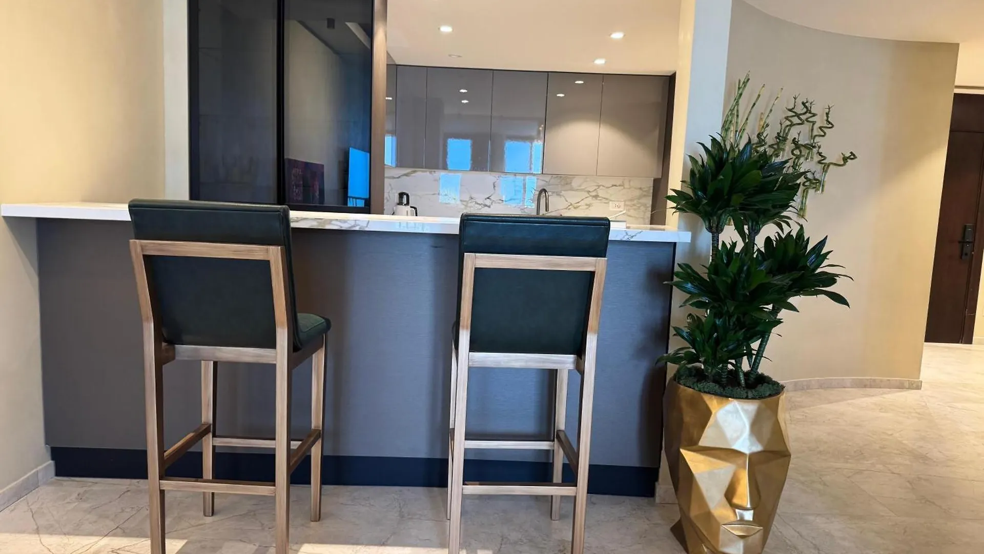 Luxury Sea View Apartment In Sea Breeze Grand Baku
